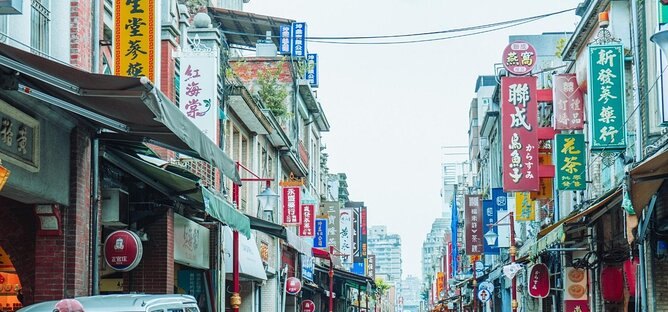 A Taipei Layover Without a Tour